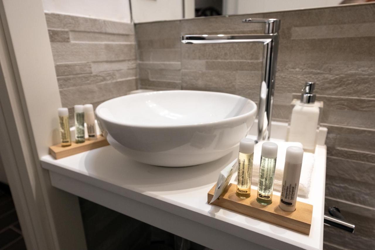Barcaccia Luxury Suites Róma Kültér fotó